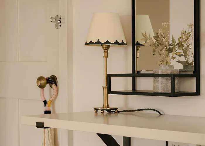 No 15 By Guesthouse, Bath